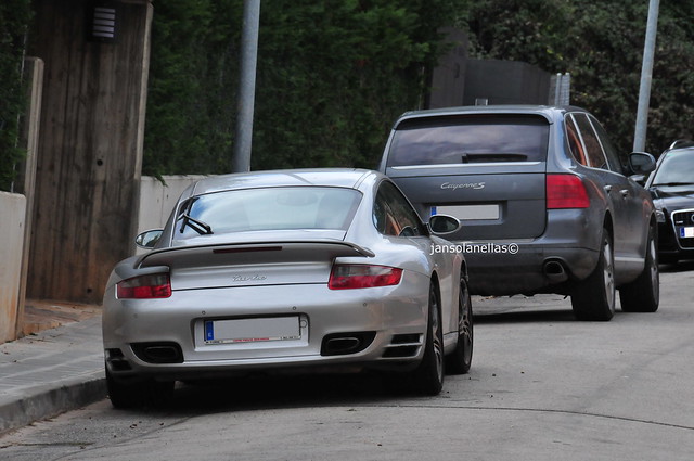 2x Porsche 997Turbo + Cayenne S