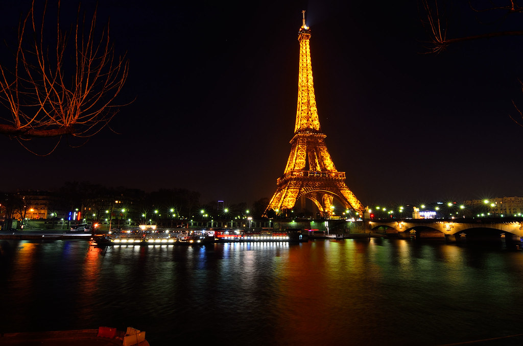 Paris Night Hd Photos And Wallpaper Directory