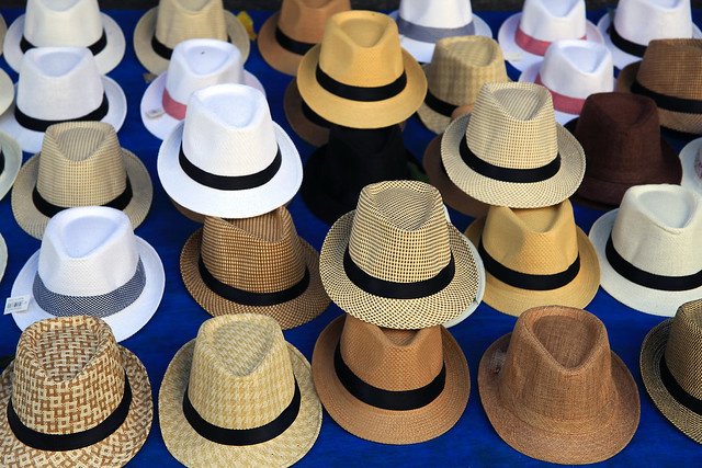 HATS -  Carnival Clearance salle, last items, 1.99  € each.