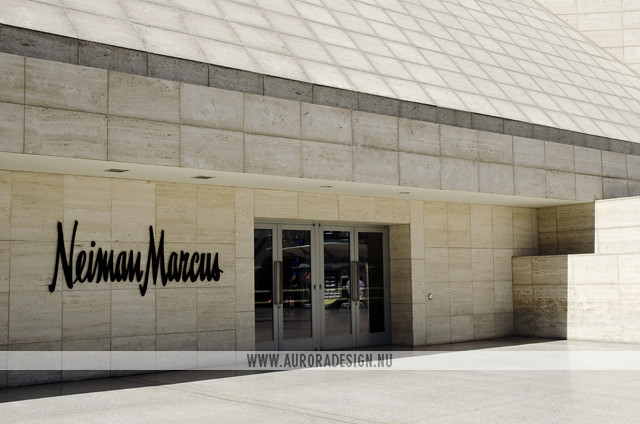 Neiman Marcus - Fashion Show Mall, Las Vegas, website, fac…