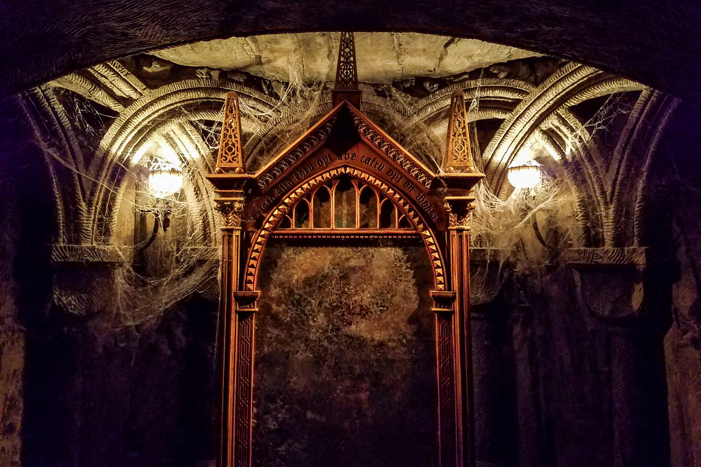 Mirror of Erised, Inside Hogwarts (aka Harry Potter and the…