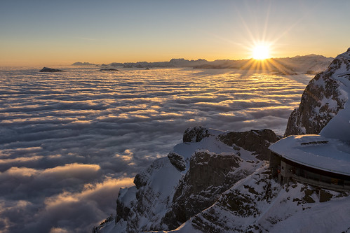 morning schnee winter light sun mist mountain snow cold berg fog sunrise schweiz switzerland licht nikon suisse berge pilatus viewpoint kalt sonne sonnenaufgang morgen aussichtspunkt seilbahn nebelmeer d800e besteverdigitalphotography besteverexcellencegallery