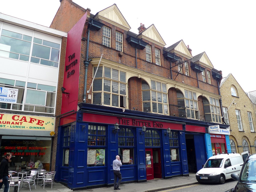Bitter End, Romford, RM1