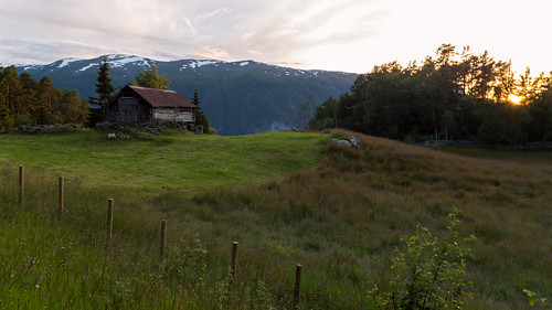 sognogfjordane norway no sunset farm sun