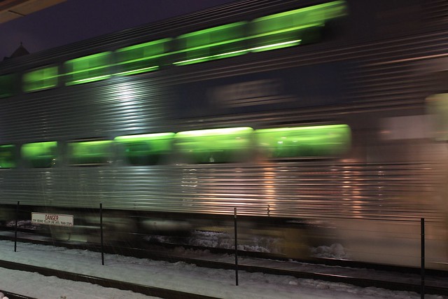 Metra Milwaukee North Line Train