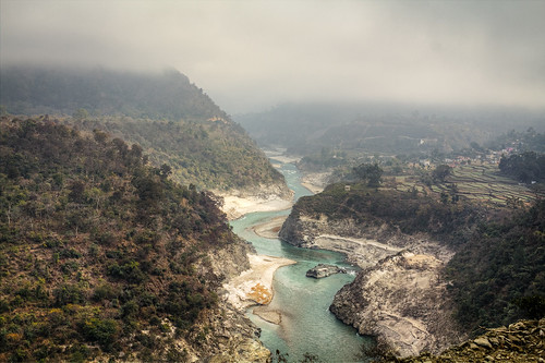 fog clouds canon landscape day 2012 northindia gadwal garwal alakhnanda devbhumi canon550d alakhnandariver debhumi