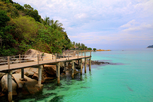 Batu Batu Resort | Tengah Island. Mersing. Johor. Malaysia. | Mohd