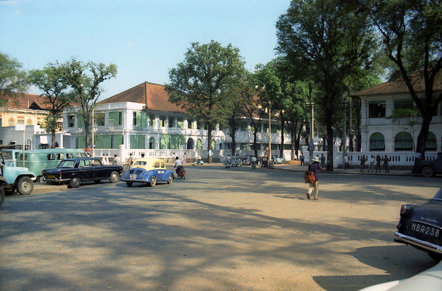 SAIGON 1967 - Quảng trường Kennedy - Photo by Ken
