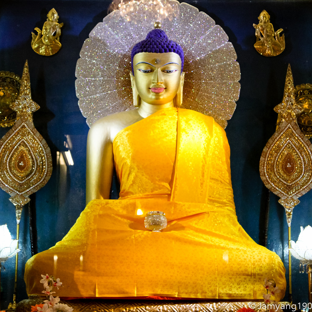 Buddha Shakyamuni Mahabodhi Temple, Bodhgaya 摩訶菩提寺釋迦牟尼佛菩… | Flickr