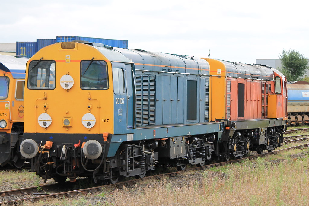 20107 & 20314 at Eastleigh | Mike Lalley | Flickr
