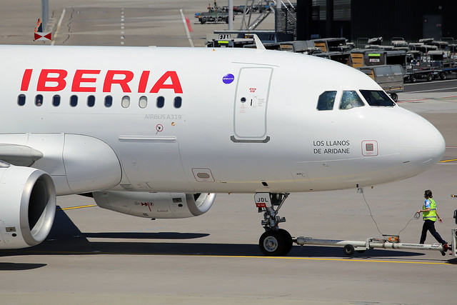 Iberia Airbus A319-111 EC-JDL 