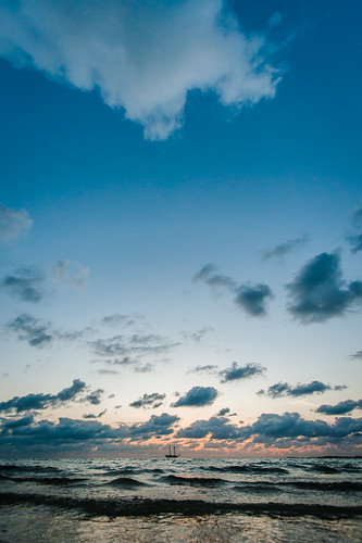 ocean sunset sky clouds evening boat waves ship caribbean bahamas eleuthera