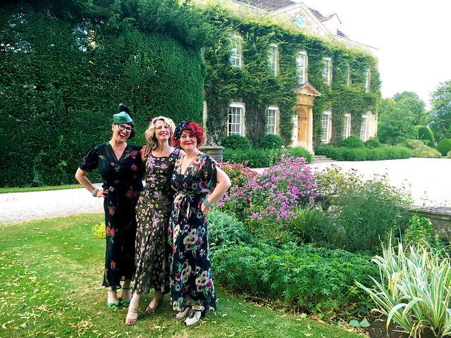 The Shellac sisters dj at Cornwell Manor, Chipping Norton, Oxfordshire, England