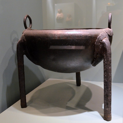 Bronze ring-handled tripod cauldron with evidence of ancie… | Flickr