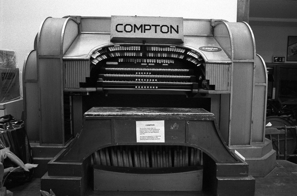 Begrip gesponsord lijden Compton theatre organ - Pallot Museum, Jersey, Channel Isl… | Flickr