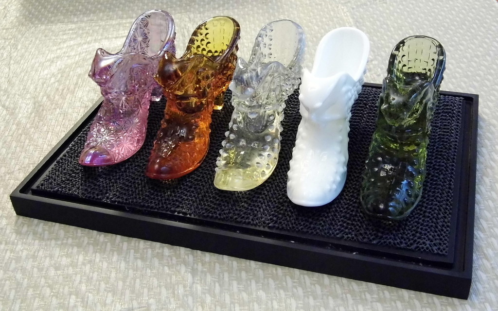 Fenton Glass Cat Shoes | Joe Haupt | Flickr