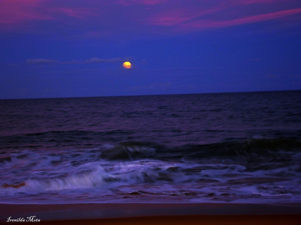Tonight Moon. | P. dos Recifes V.V ES Brazil April 25,25013 | Irenilda ...