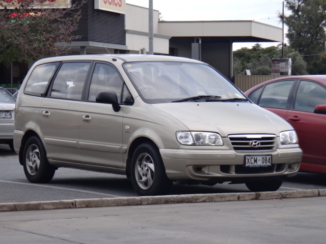 Image of 2006 Hyundai Trajet GL