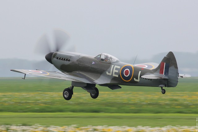 Spitfire Mk. XIV MV268 at the 2013 Oostwold Airshow