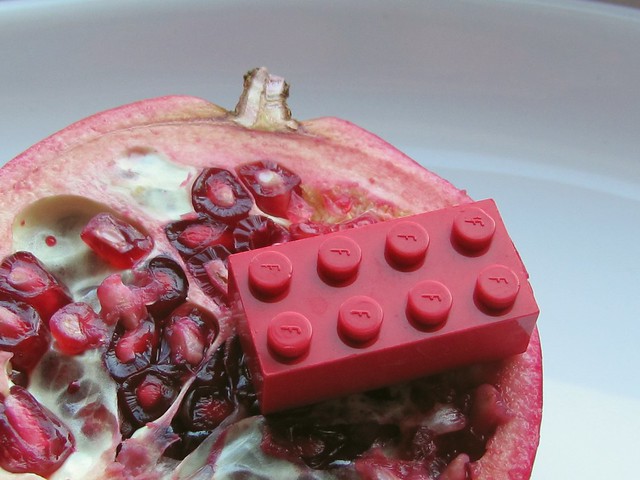 "Pomegranate red" - Lego Bayer 8xf