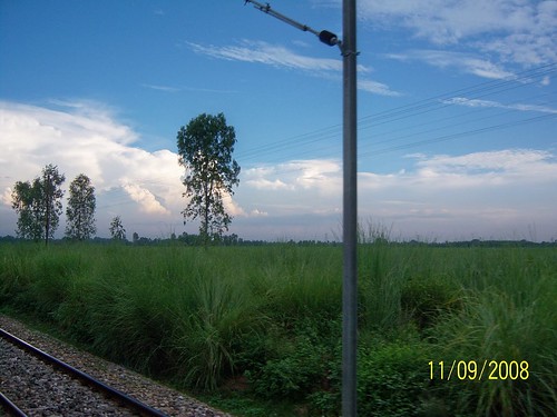 trainjourney uttarpradesh indianrailways landscapes cities india clouds panoramio216644615018207