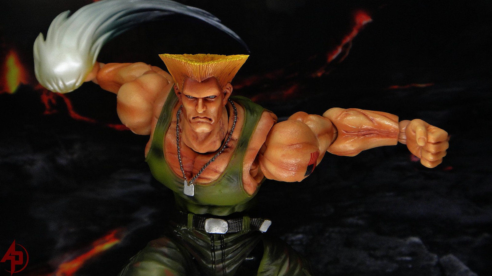  Square-Enix Street Fighter IV Guile Play Arts Kai Action Figure  : Toys & Games