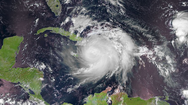 Hurricane Matthew - Zoom
