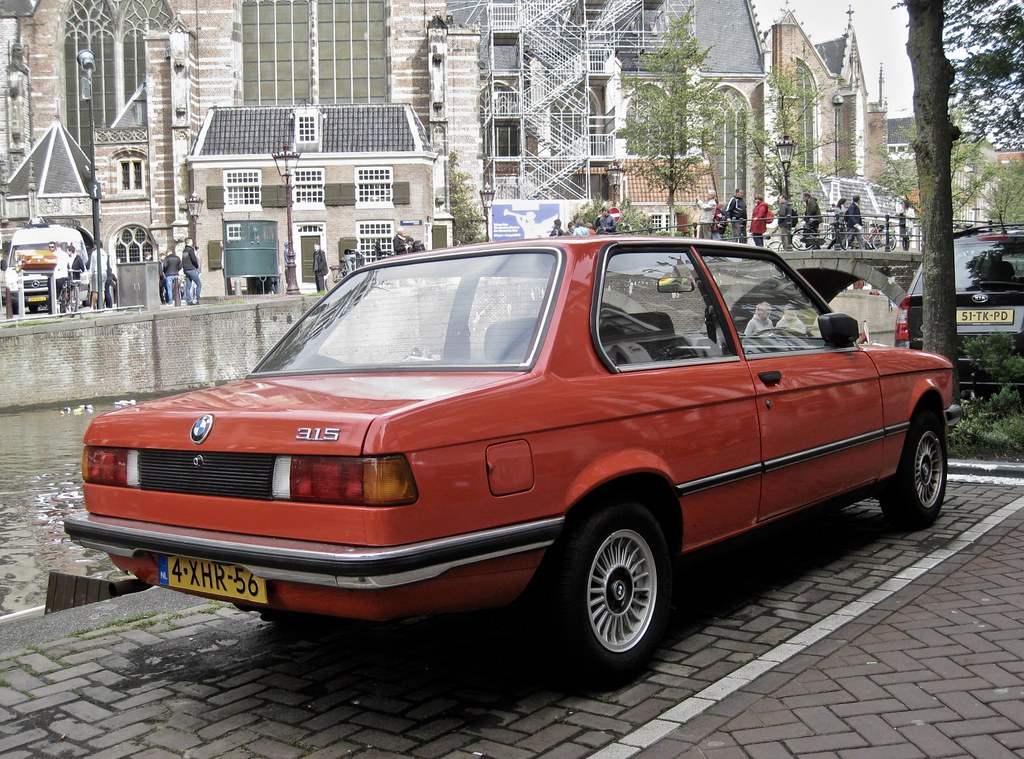 1983 BMW E21 315 Berline | The 3-Series E21 was designed by … | Flickr