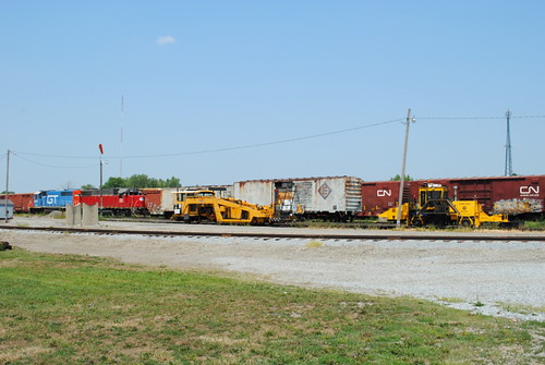 railroad chicago train fort wayne mow locomotive boxcar erie eastern lackawanna dti emd gp382 cfe3880 scrf6415