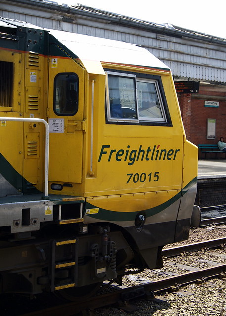 Freightliner 70015