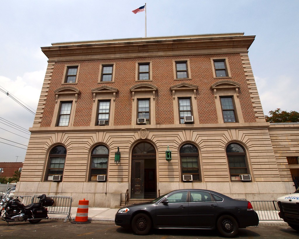 P045 NYPD Police Station Precinct 45, Throggs Neck, Bronx,… | Flickr