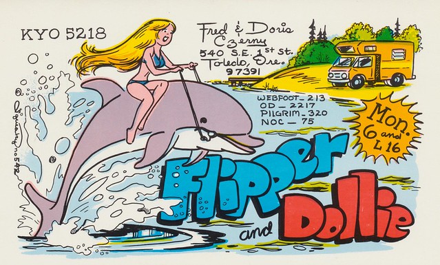 Squeaky #542: Flipper & Dollie - Toledo, Oregon