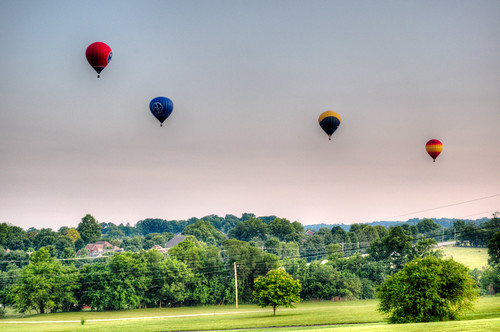 DMT_20120520052925 by Felicia Foto, usa green rural sunrise balloons geotagged franklin nikon tennessee floating handheld hotairballoons