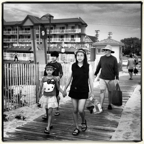 #southjersey #capemay #ignj  #beach #ocean #summer #instabeach #instasummer #sky #cloud #iphonesia #photooftheday #iphoneonly #blackandwhite #bw #black #white #igersbnw #monoart #bw_lover #monochrome #bwoftheday #bwstyles_gf  #blackwhite #bandw #grey | by holzmerd