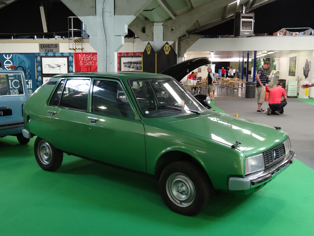 ICCCR 2012 Harrogate 3148 Citroen Heritage - 1974 Citroen Projet Y 2