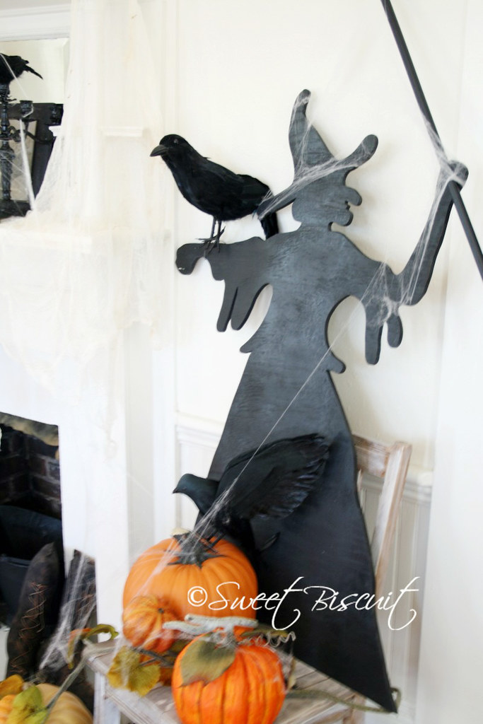 Witch Silhouette | My sister made this witch silhouette for … | Flickr