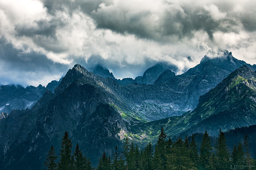 ifttt 500px landscape high tatras moiuntains clouds detailed travel adventure photography dramatic europe