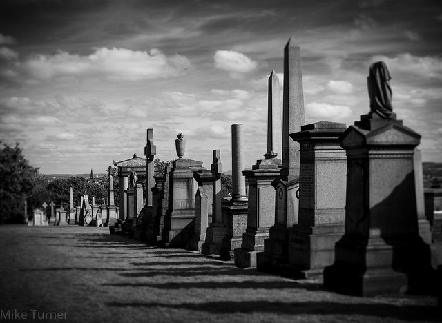 Glasgow Necropolis 1