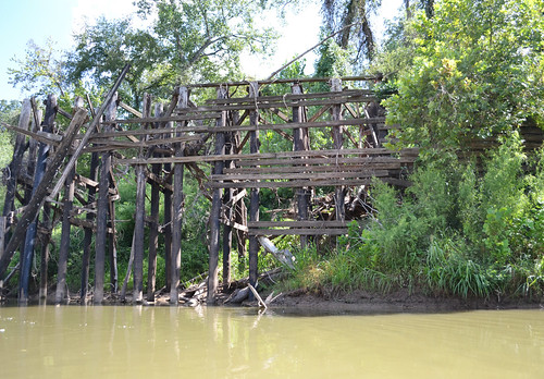 abandoned railroad truss bridge washingtoncounty wallercounty brazos river hempstead brenham texas austin branch road pontist united states north america