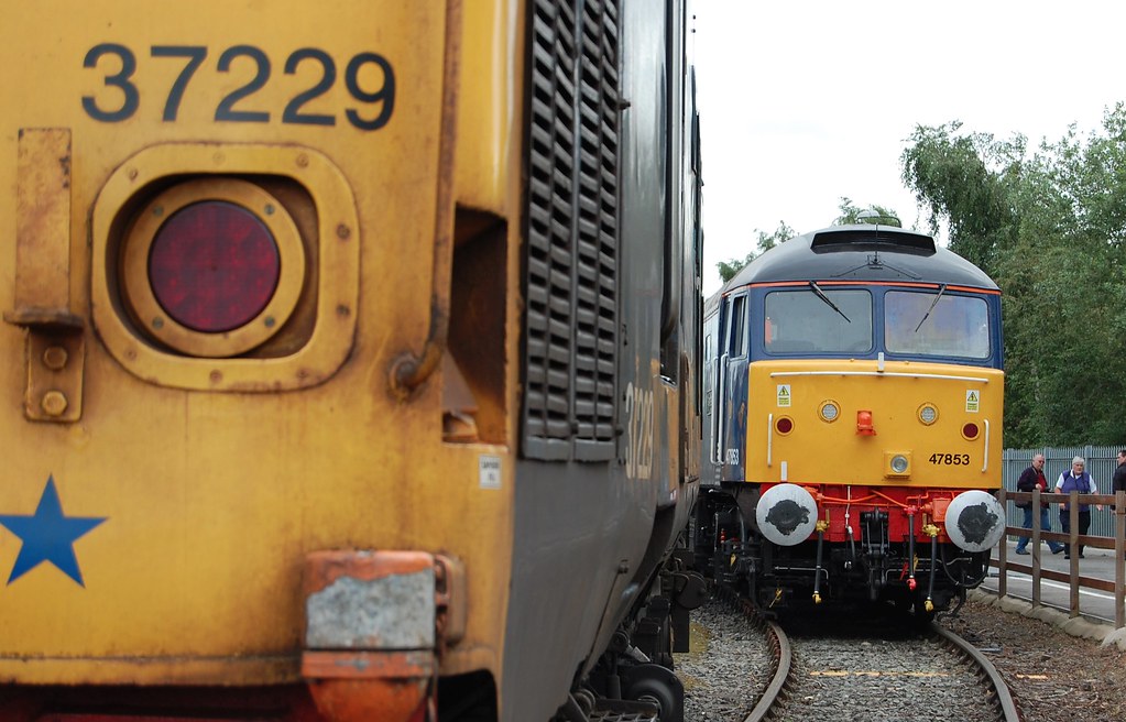 37229 & 47853 - a photo on Flickriver