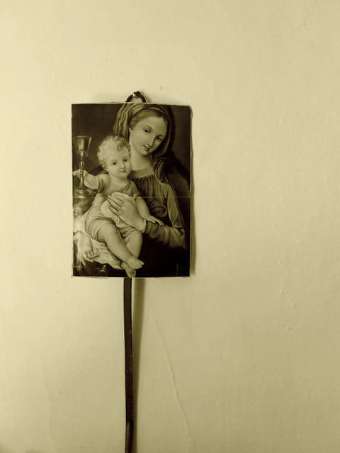 Madonna con bambino e skidoni 'e ferru (e spiedo di ferro)