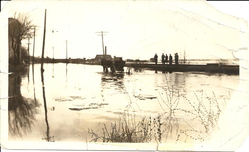 1920s horses mills floods