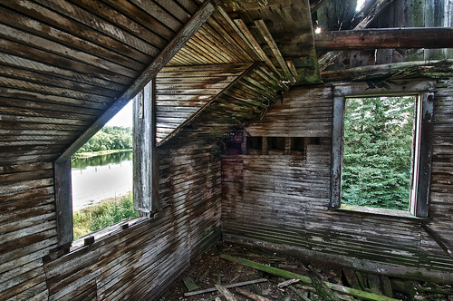 wood ontario rot window rural ruins decay interior ironbridge oldhouse toad collapse mould highway17 lathe northernontario 1870 lath 2ndfloor hwy17 dormerwindow 23136 hdr3 mississagiriver thompsontownship huronshores daiglehouse