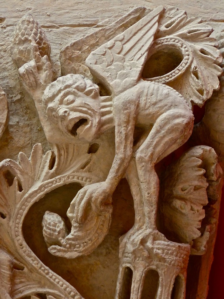 Un diable à Autun | Tympan de la cathédrale d'Autun. Le juge… | Flickr