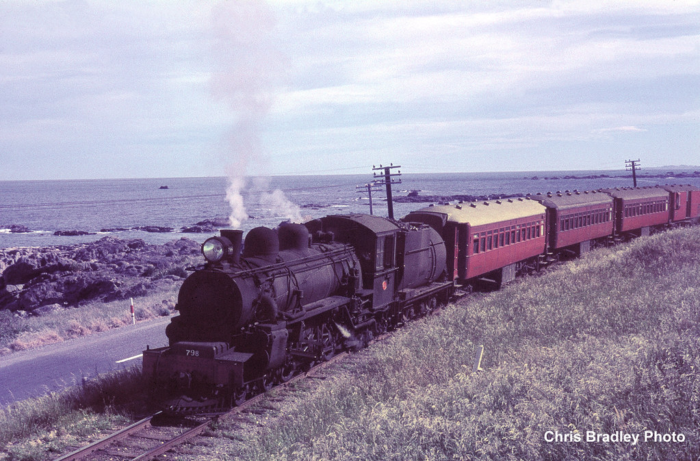MN12 | New Zealand Railways Ab 798 on a railfan special Kaik… | Flickr
