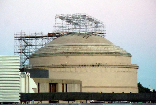 MIT  Building 10 Dome restoration work.
