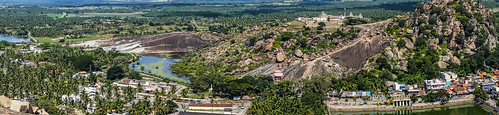 shravanabelagola city karnataka india panorama graniteoutcrops chandragiri vindhyagiri jaintemple gomateshwara bahubali colossus monolith statue 981ad landscape climb 650steps