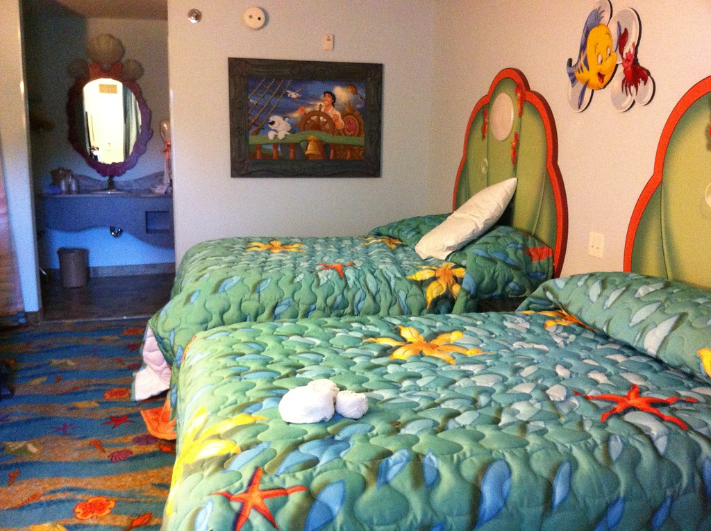 The Little Mermaid Rooms At Disney S Art Of Animation Reso
