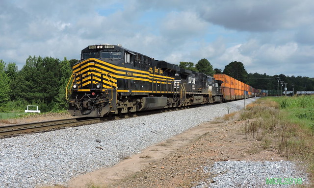 NS 8100 NKP Heritage Unit NS Train 24E in Waco, GA