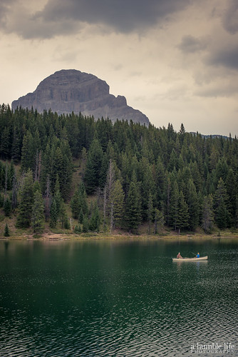 boat forest lake landscape mountain vacation water crowsnestpass alberta canada nikon d800
